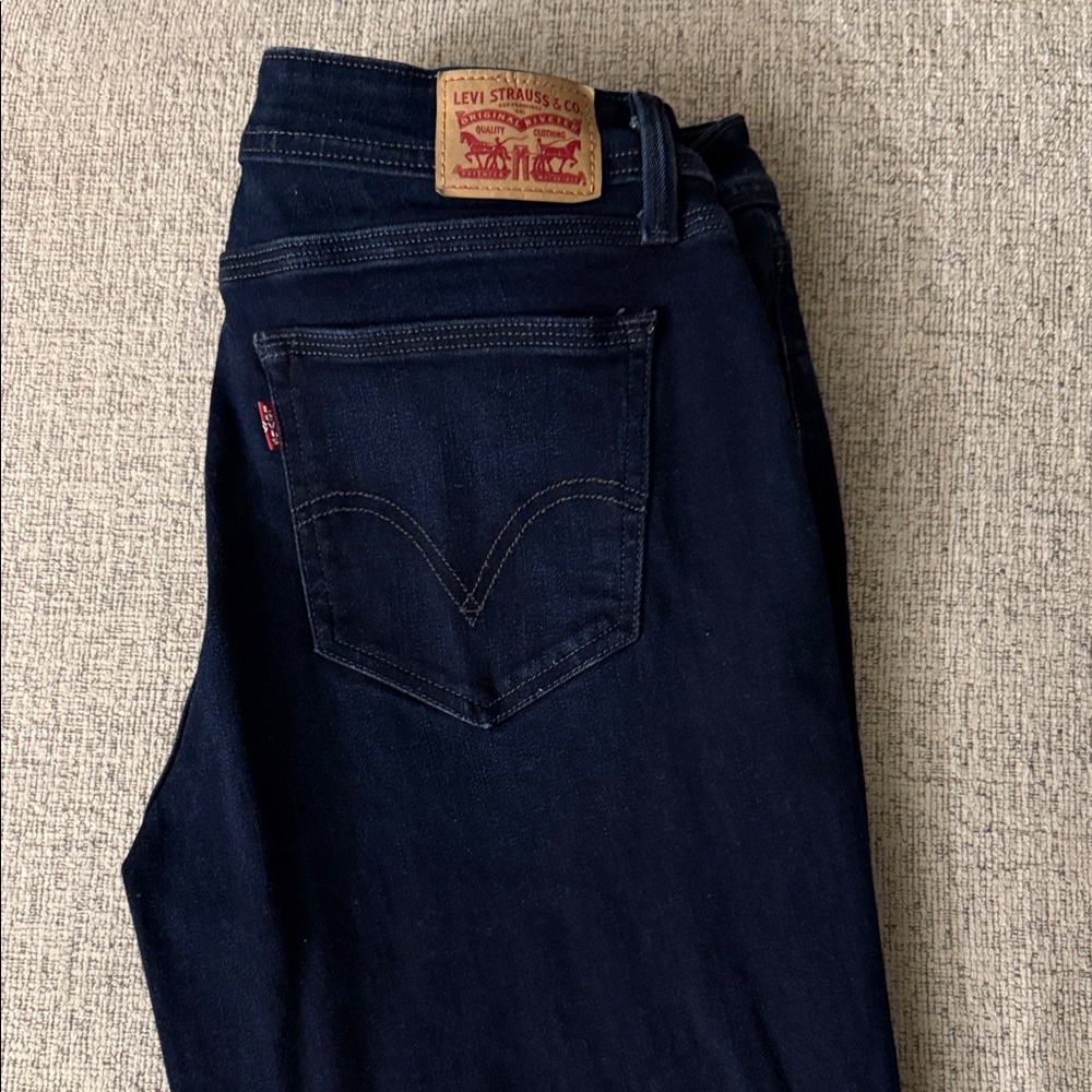 Levi's Women's Boot Cut Jeans - Dark Indigo- Size 14S- Curvy